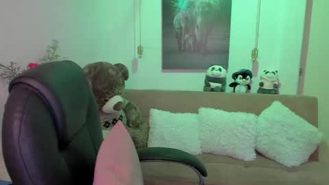 Mariana Lopez online show from 02/25/25, 03:20