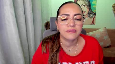 Mariana Lopez online show from 11/14/25, 01:15