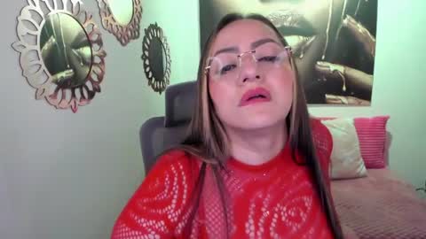 Snapshot of marianalopez81 chatting on 06/14/26, 02:24 Mariana Lopez online show from 06/14/26, 02:24