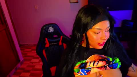 Mariana Prada online show from 11/04/25, 05:06