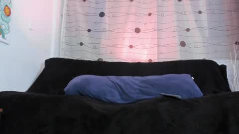 Snapshot of marianavargas20 chatting on 12/21/24, 04:14 Mariana Vargas online show from 12/21/24, 04:14