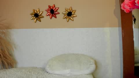 marianeporter online show from 01/16/25, 12:12