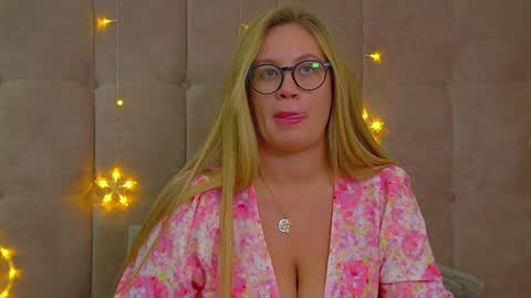 Maria online show from 01/12/25, 09:29