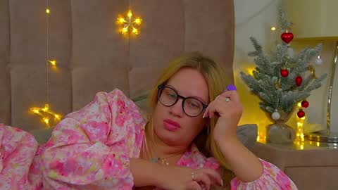 Maria online show from 01/13/25, 12:30