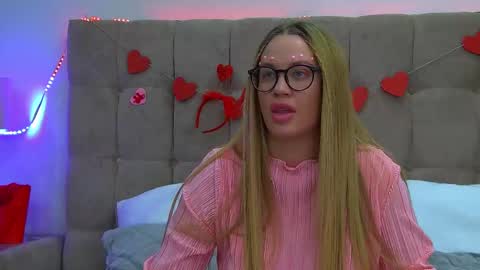 Maria online show from 02/14/25, 07:33