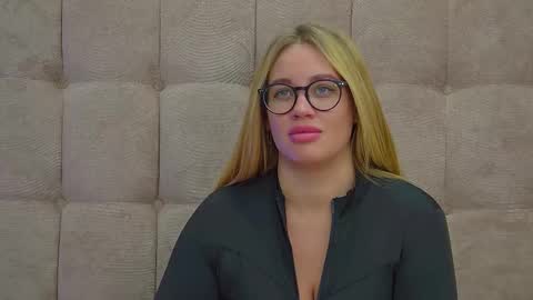 Maria online show from 02/28/25, 09:33