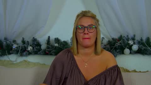 Maria online show from 12/15/25, 07:18