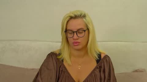 Maria online show from 05/14/26, 06:20