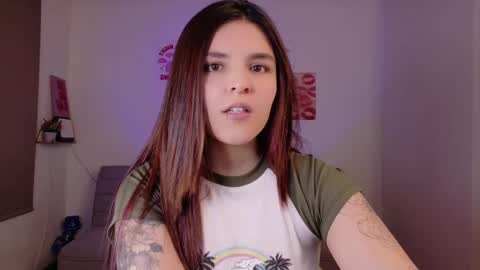 mariangeel_ online show from 11/10/25, 10:58