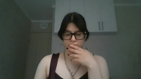Snapshot of marianmollberg chatting on 07/02/26, 05:19 Marian online show from 07/02/26, 05:19