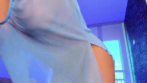 M A R I A N E online show from 06/01/26, 11:01