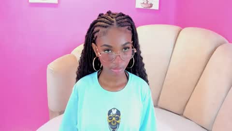 marianrosse online show from 09/23/25, 08:34