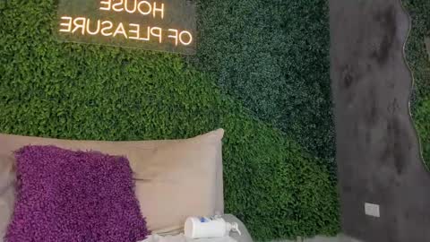 Maria Pettit online show from 02/24/25, 03:42