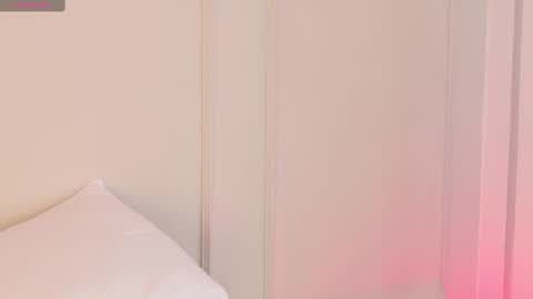 Maria Pettit online show from 10/07/25, 10:56