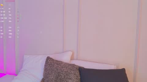 Maria Pettit online show from 10/15/25, 10:59