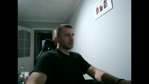 Snapshot of maribor5879 chatting on 01/22/25, 06:20 maribor5879 online show from 01/22/25, 06:20