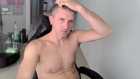 Snapshot of maribor5879 chatting on 09/22/25, 01:13 maribor5879 online show from 09/22/25, 01:13