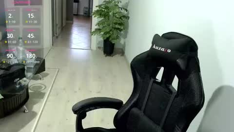 Snapshot of maribor5879 chatting on 10/14/25, 03:24 maribor5879 online show from 10/14/25, 03:24