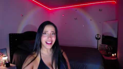 Nicolle online show from 03/09/25, 12:21