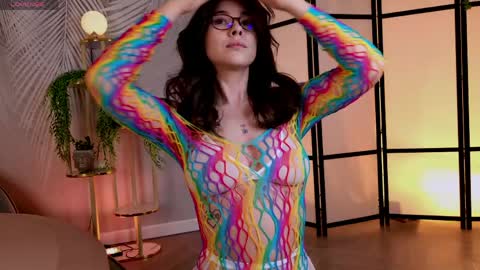 Snapshot of marie_diaze chatting on 04/12/26, 07:57 Marie LEAVE YOUR WITH ME online show from 04/12/26, 07:57