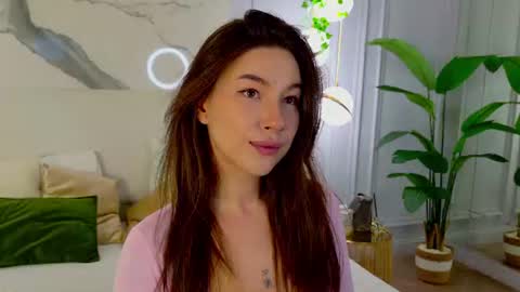 Snapshot of marie_diaze chatting on 07/07/26, 06:12 Marie LEAVE YOUR WITH ME online show from 07/07/26, 06:12
