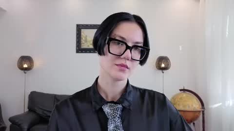 Marie Fitch online show from 07/02/26, 03:56