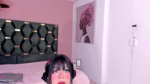 Marie online show from 11/18/25, 03:45