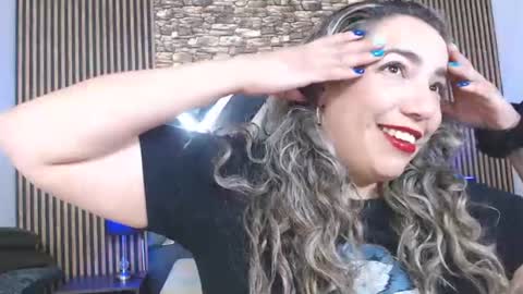 Snapshot of marie_hss chatting on 06/15/26, 07:27 marie_hss online show from 06/15/26, 07:27