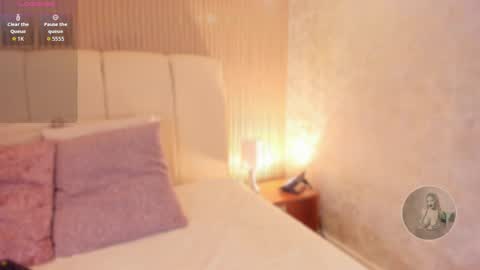 Snapshot of marie_miller_ chatting on 05/11/26, 02:45 M A R I E online show from 05/11/26, 02:45