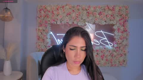 Snapshot of mariejane2 chatting on 12/14/24, 10:56 Im Marie Jane online show from 12/14/24, 10:56