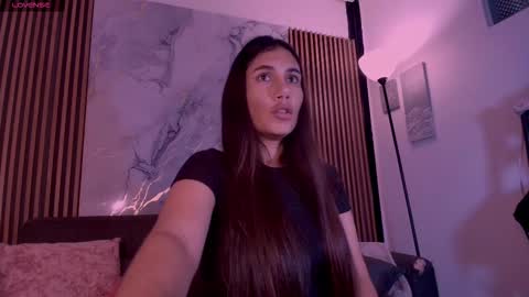 Snapshot of mariejane2 chatting on 10/19/25, 08:20 Im Marie Jane online show from 10/19/25, 08:20