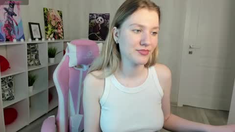 mariel_brown online show from 03/12/25, 11:42
