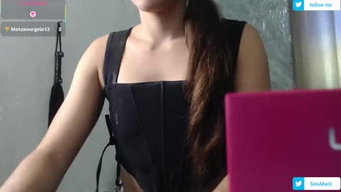Snapshot of mariel_sins21 chatting on 02/23/26, 04:15 Mariie online show from 02/23/26, 04:15