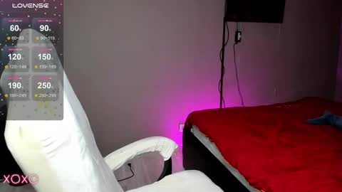 Snapshot of mariella__adams chatting on 09/10/25, 03:56 Maria  online show from 09/10/25, 03:56