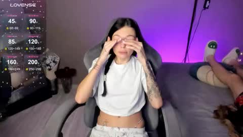 Snapshot of mariella__adams chatting on 02/16/26, 04:14 Maria online show from 02/16/26, 04:14