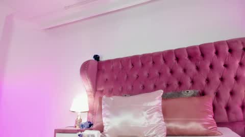 Marie online show from 06/01/26, 08:32
