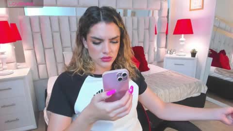 mariiahneedles online show from 01/28/25, 12:05