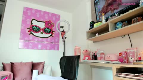 Mariana online show from 01/11/25, 08:43