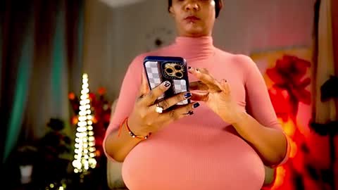 Snapshot of mariicha chatting on 12/14/24, 10:13 Nikita - Scroll down and read my bio please. New Pictures in Bio online show from 12/14/24, 10:13