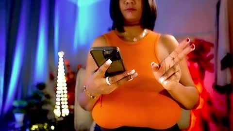 Snapshot of mariicha chatting on 12/30/24, 07:04 Nikita - Scroll down and read my bio please. New Pictures in Bio online show from 12/30/24, 07:04