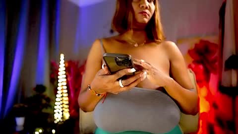 Snapshot of mariicha chatting on 01/07/25, 06:59 Nikita - Scroll down and read my bio please. New Pictures in Bio online show from 01/07/25, 06:59