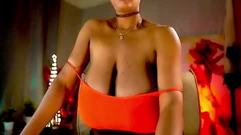 Nikita - Scroll down and read my bio please. New Pictures in Bio online show from 07/10/26, 07:23