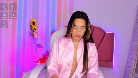 Marilyn online show from 01/10/25, 01:10