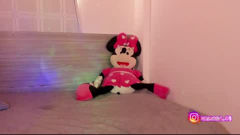 Snapshot of marijaneh chatting on 12/02/24, 12:51 Luna Dulk online show from 12/02/24, 12:51