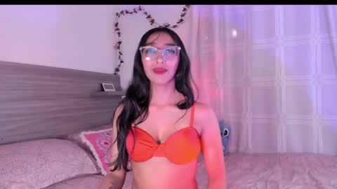 Luna Dulk online show from 12/05/25, 12:36