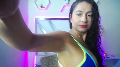 marilynetthan online show from 12/20/24, 01:22