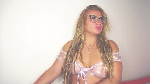 Marilyn Leon online show from 09/29/25, 03:28