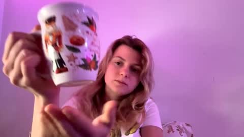 Snapshot of marilynnstoutt chatting on 12/02/25, 12:54 Esma online show from 12/02/25, 12:54