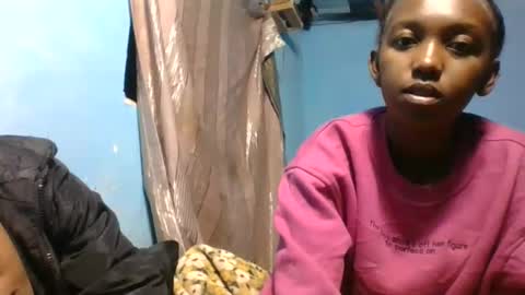 Snapshot of marinagold69 chatting on 06/10/26, 04:23 marinagold69 online show from 06/10/26, 04:23