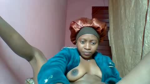 Snapshot of marinagold69 chatting on 07/08/26, 07:07 marinagold69 online show from 07/08/26, 07:07